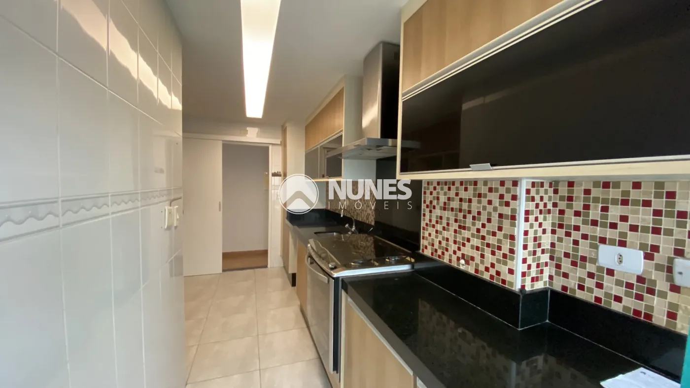 Alugar Apartamento / Padr&atilde;o em Barueri R$ 5.500,00 - Foto 4