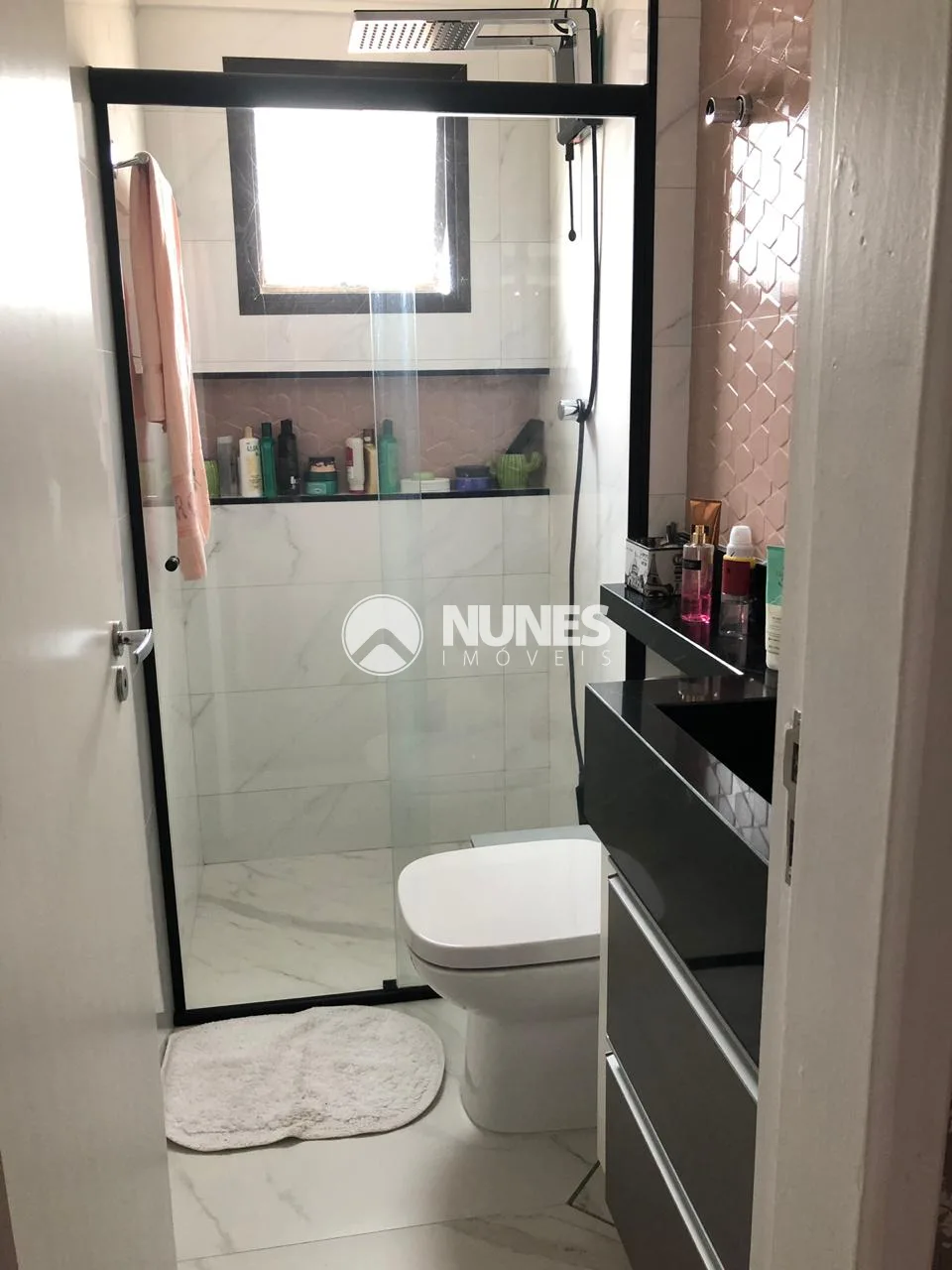 Alugar Apartamento / Padr&atilde;o em S&atilde;o Paulo R$ 1.700,00 - Foto 13