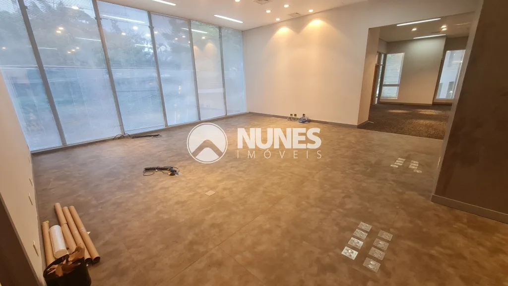 Alugar Comercial / Conjunto de salas em S&atilde;o Paulo R$ 32.000,00 - Foto 2