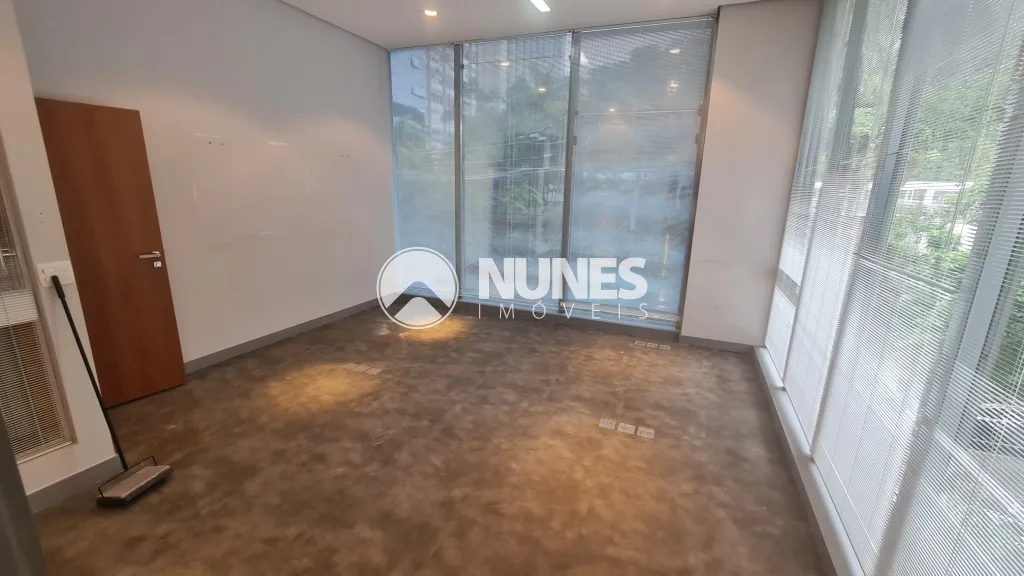 Alugar Comercial / Conjunto de salas em S&atilde;o Paulo R$ 32.000,00 - Foto 4
