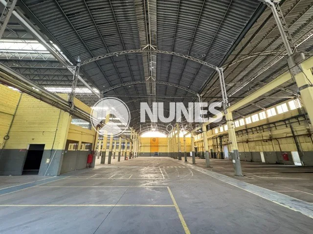 Alugar Comercial / Galp&atilde;o industrial em Osasco R$ 190.000,00 - Foto 5