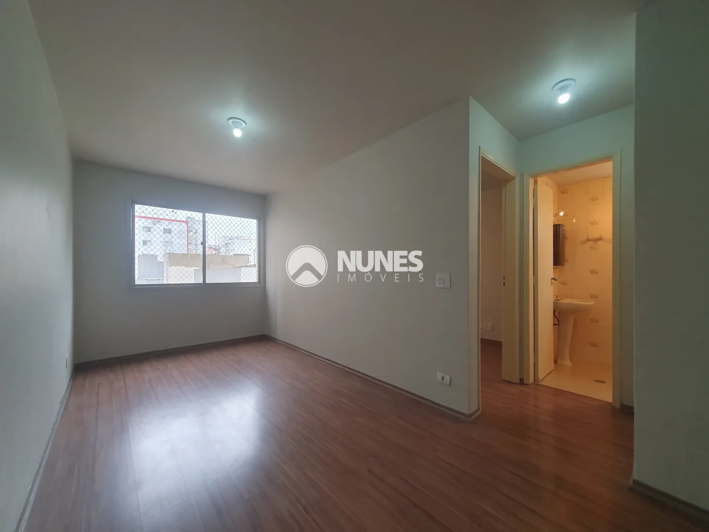 Alugar Apartamento / Padr&atilde;o em S&atilde;o Paulo R$ 2.800,00 - Foto 2