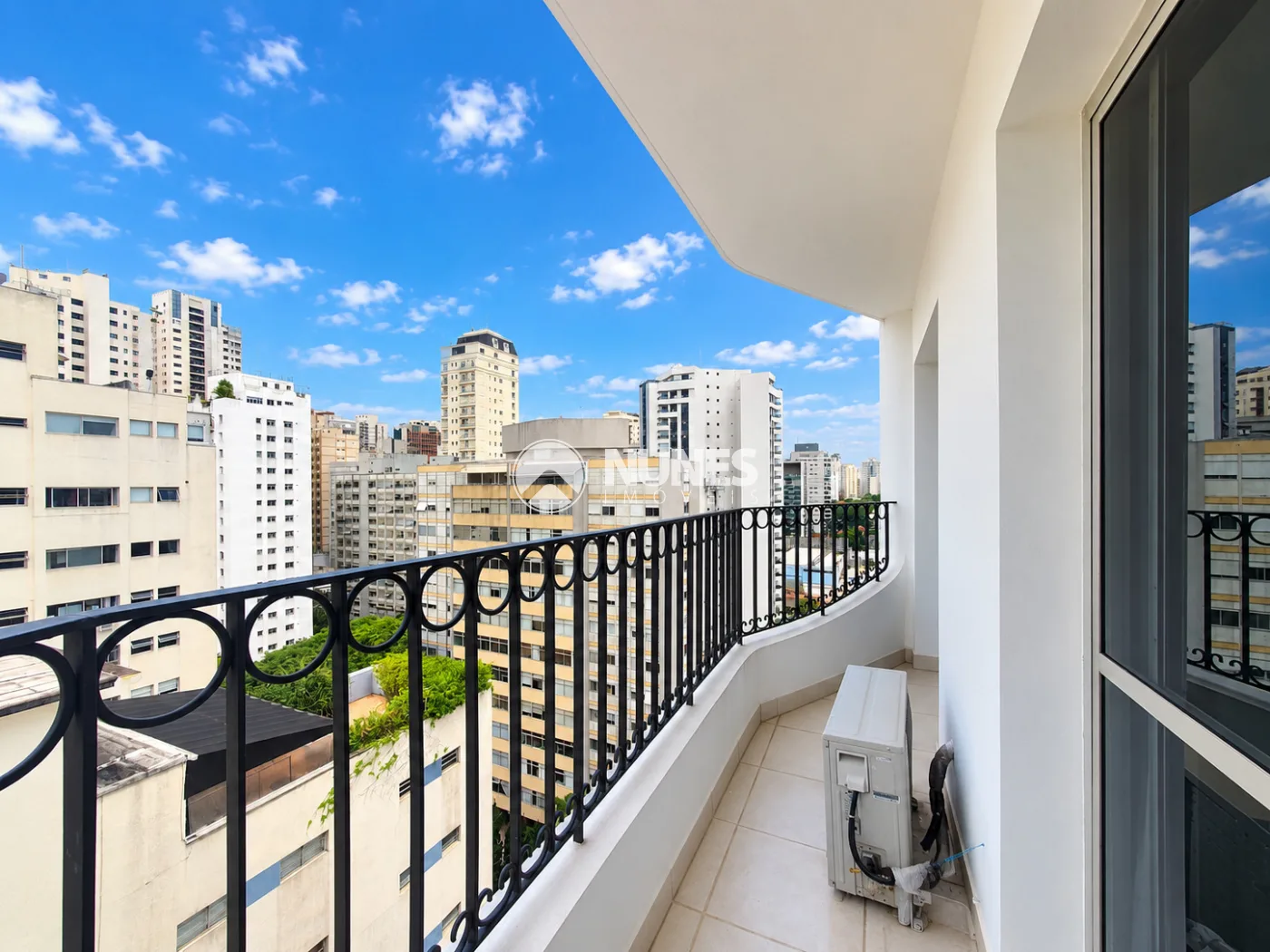 Alugar Apartamento / Padr&atilde;o em S&atilde;o Paulo R$ 3.500,00 - Foto 11