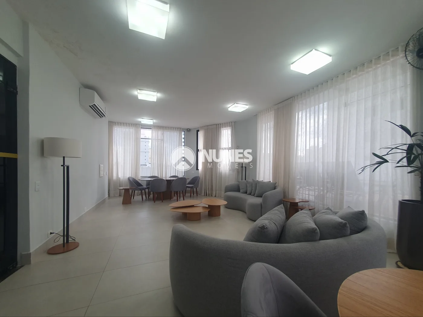 Alugar Apartamento / Padr&atilde;o em S&atilde;o Paulo R$ 3.500,00 - Foto 14