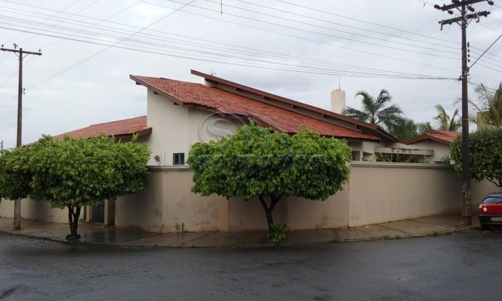 Casas / Padr&atilde;o em Jaboticabal - foto 3