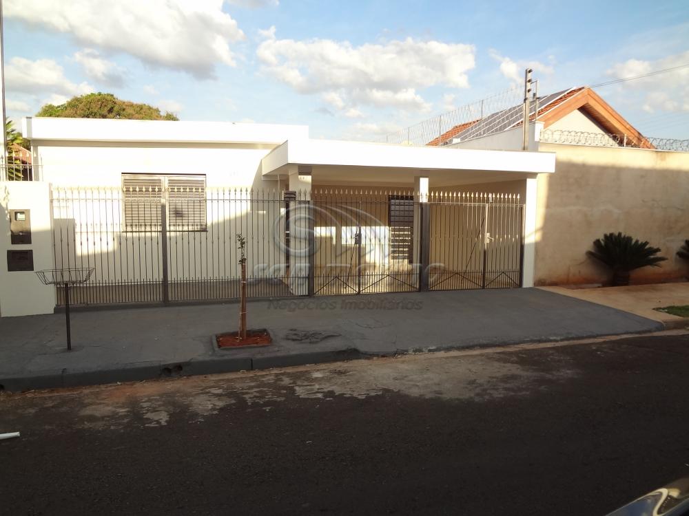 Casas / Padr&atilde;o em Jaboticabal - foto 0