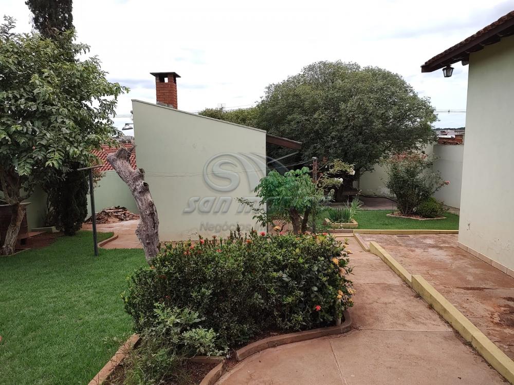 Casas / Padr&atilde;o em Jaboticabal - foto 3