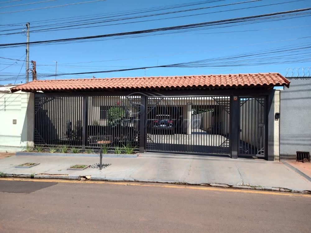 Casas / Padr&atilde;o em Jaboticabal - foto 0