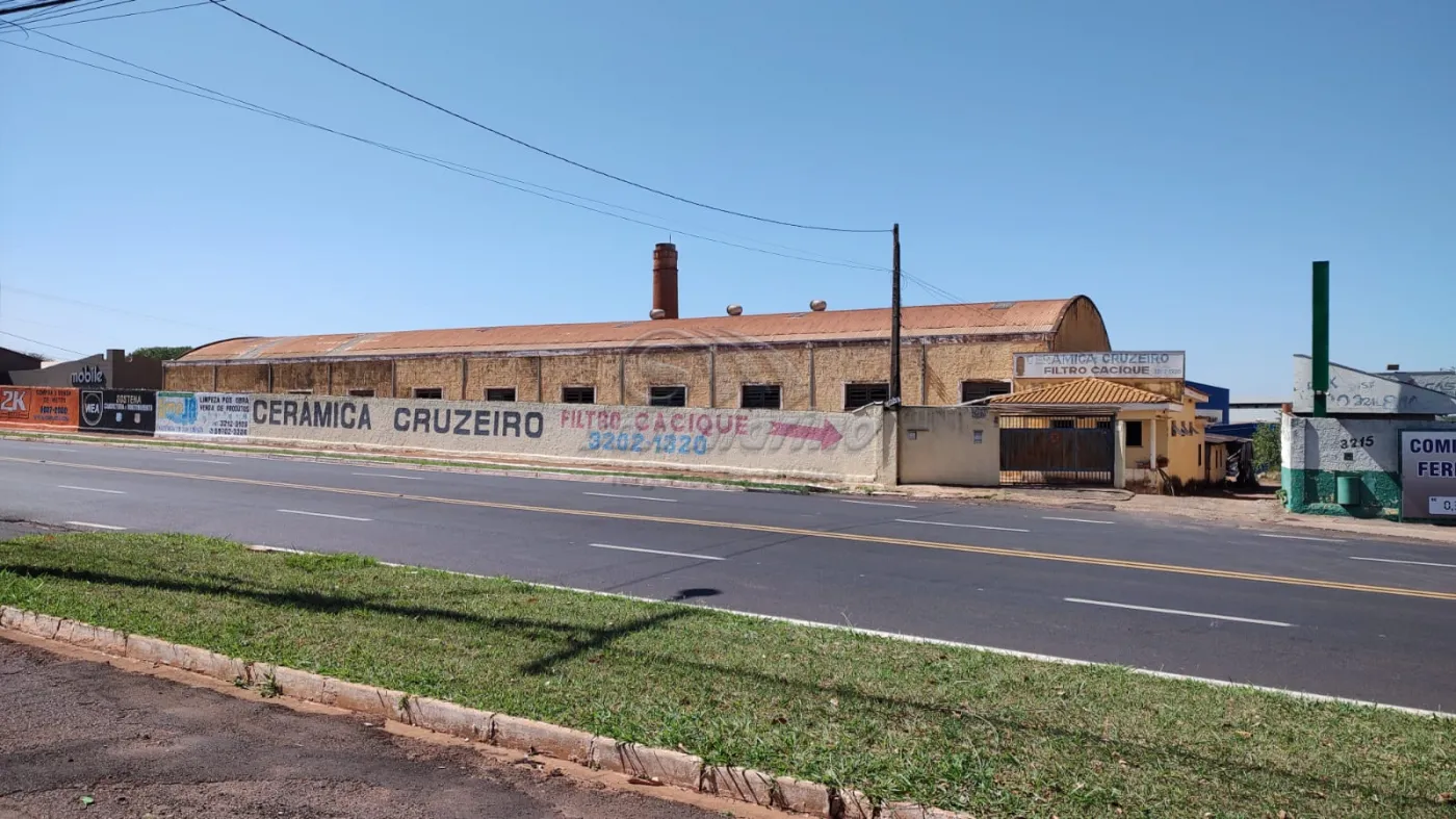 Comerciais / Galp&atilde;o em Jaboticabal - foto 0