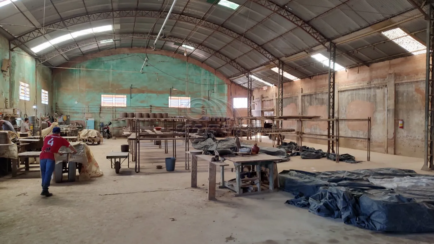 Comerciais / Galp&atilde;o em Jaboticabal - foto 26