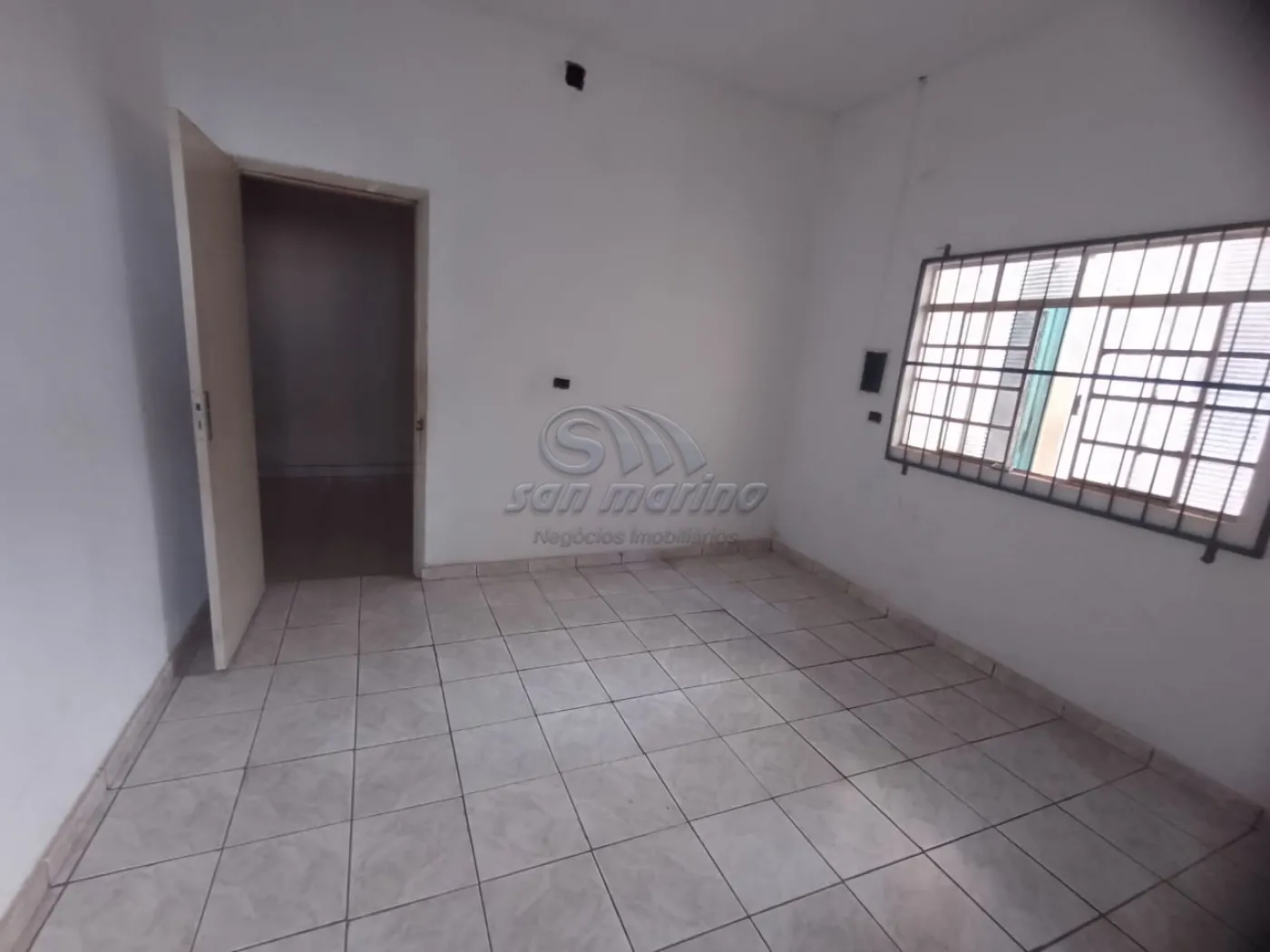 Casas / Padr&atilde;o em Jaboticabal - foto 3