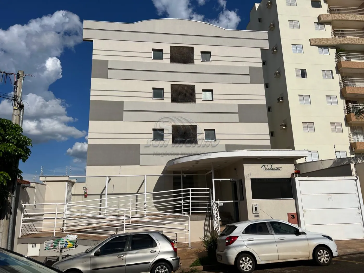 Apartamentos / Padrão em Jaboticabal - foto 0