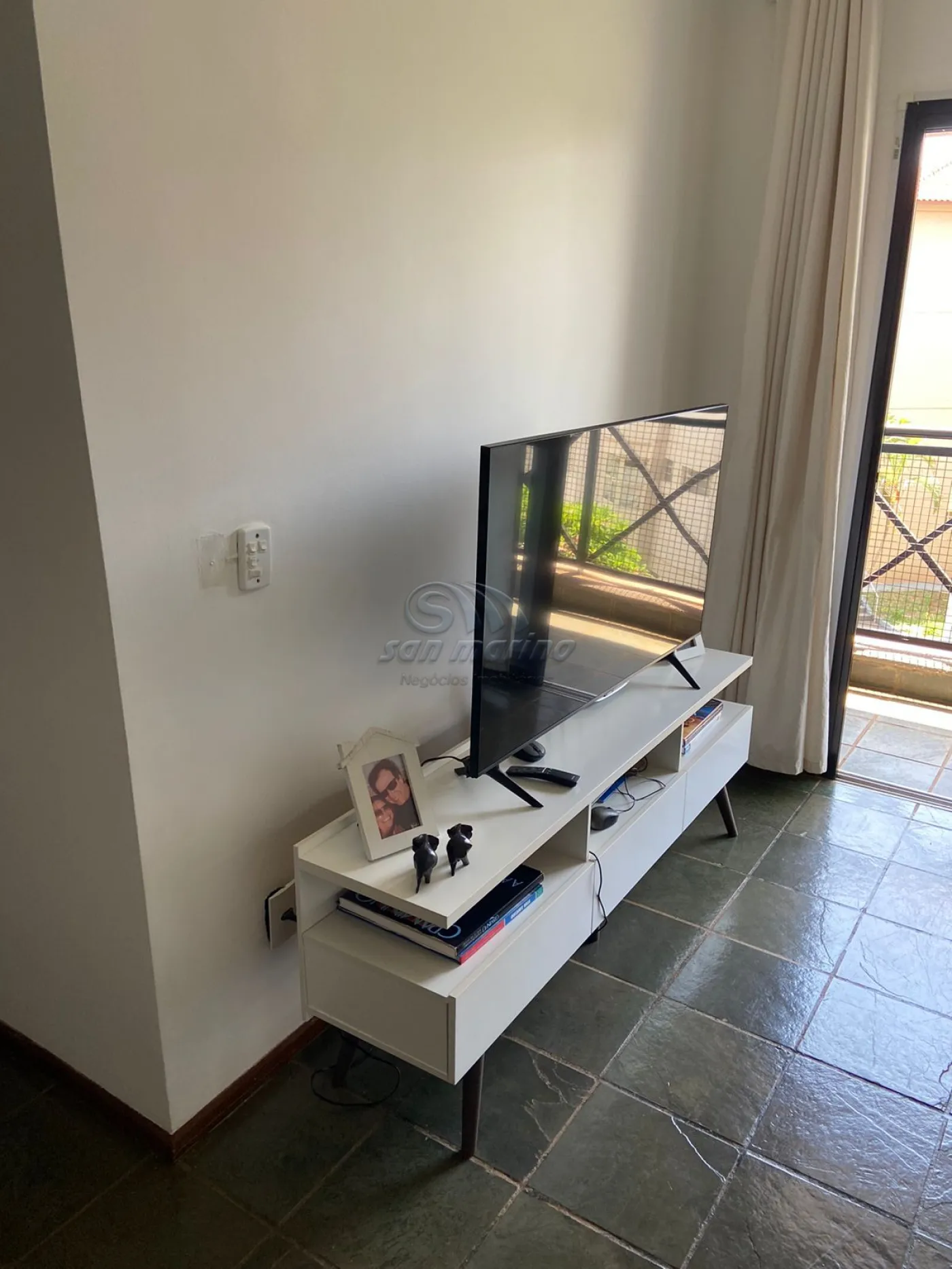 Apartamentos / Padrão em Jaboticabal - foto 2