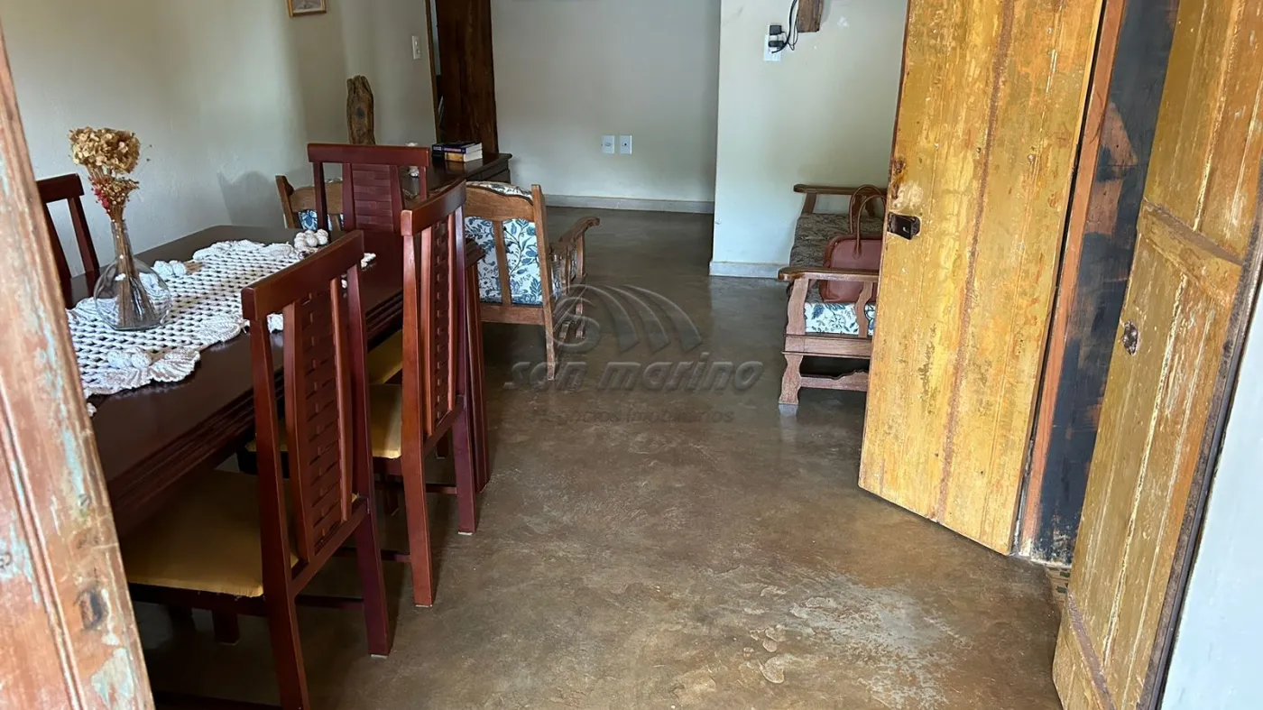 Casas / Padr&atilde;o em Monte Alto - foto 16