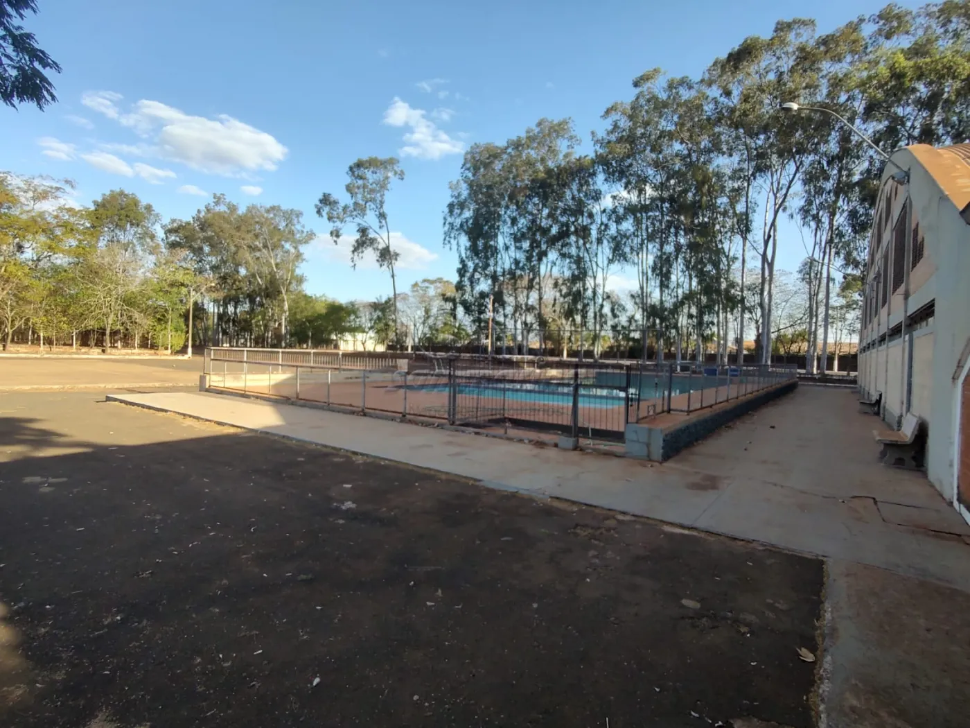 Comerciais / Pr&eacute;dio em Jaboticabal - foto 9