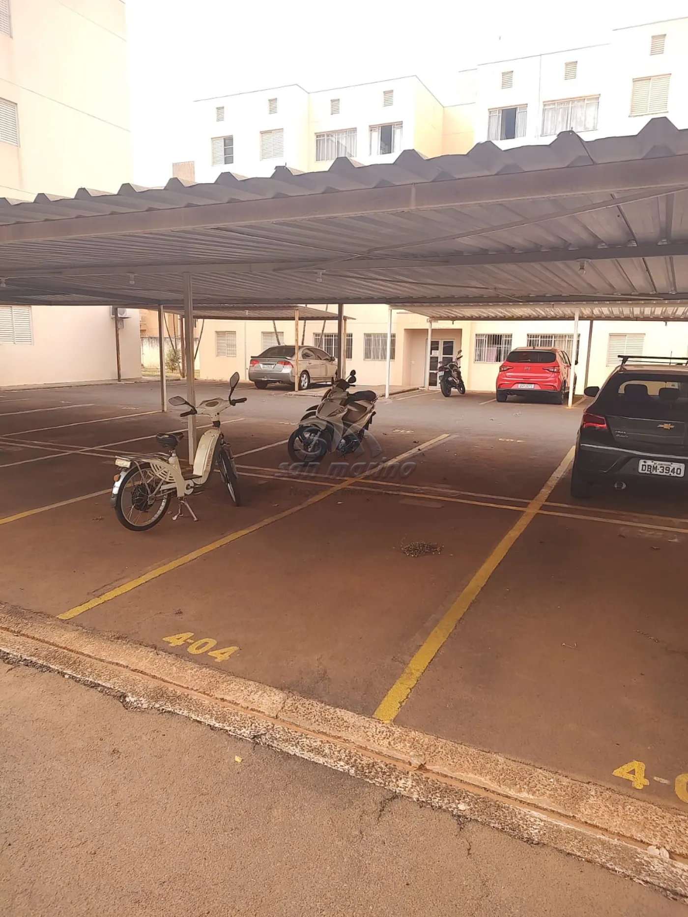 Apartamentos / Padr&atilde;o em Jaboticabal - foto 9