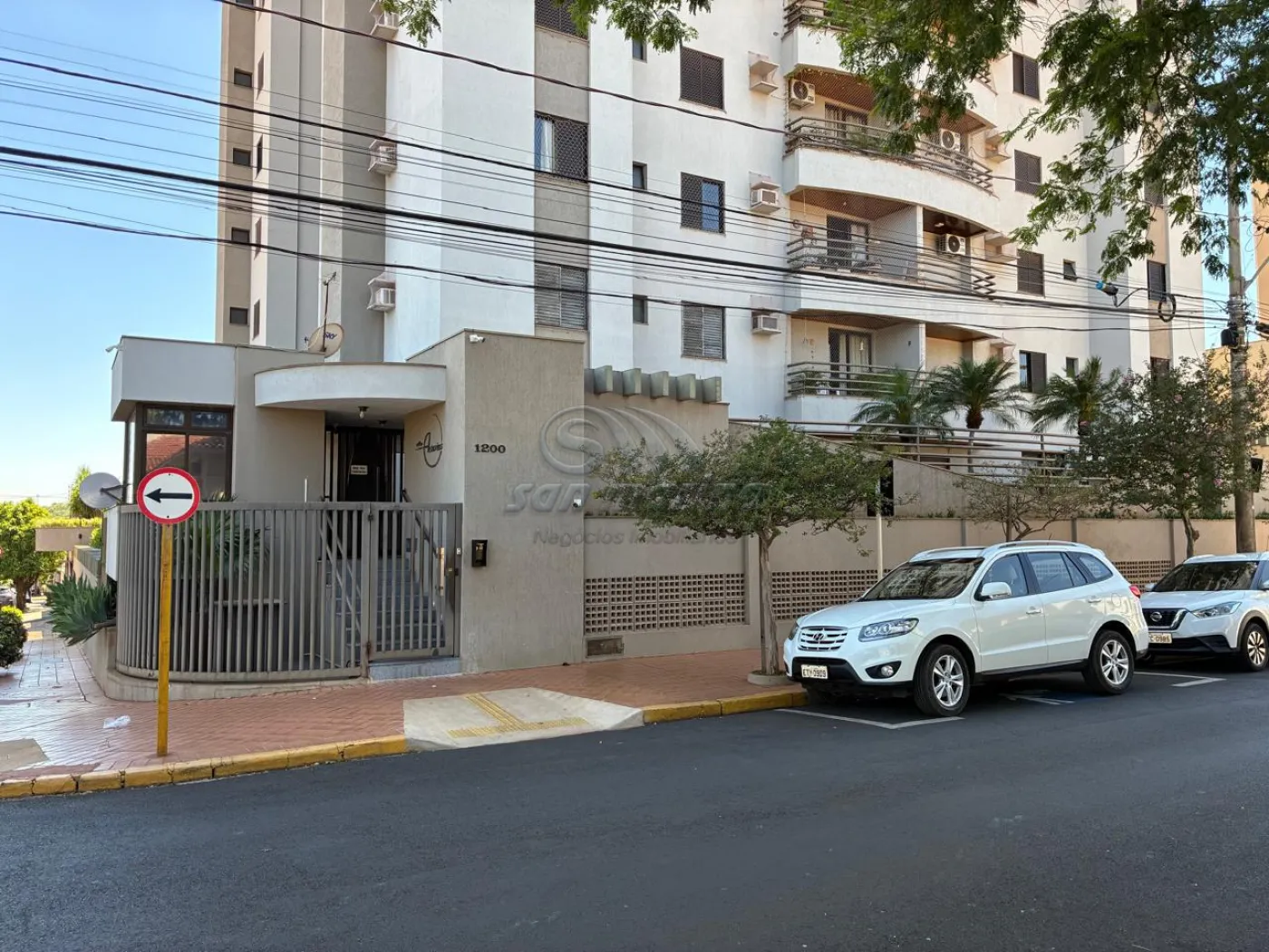 Apartamentos / Padrão em Jaboticabal - foto 0