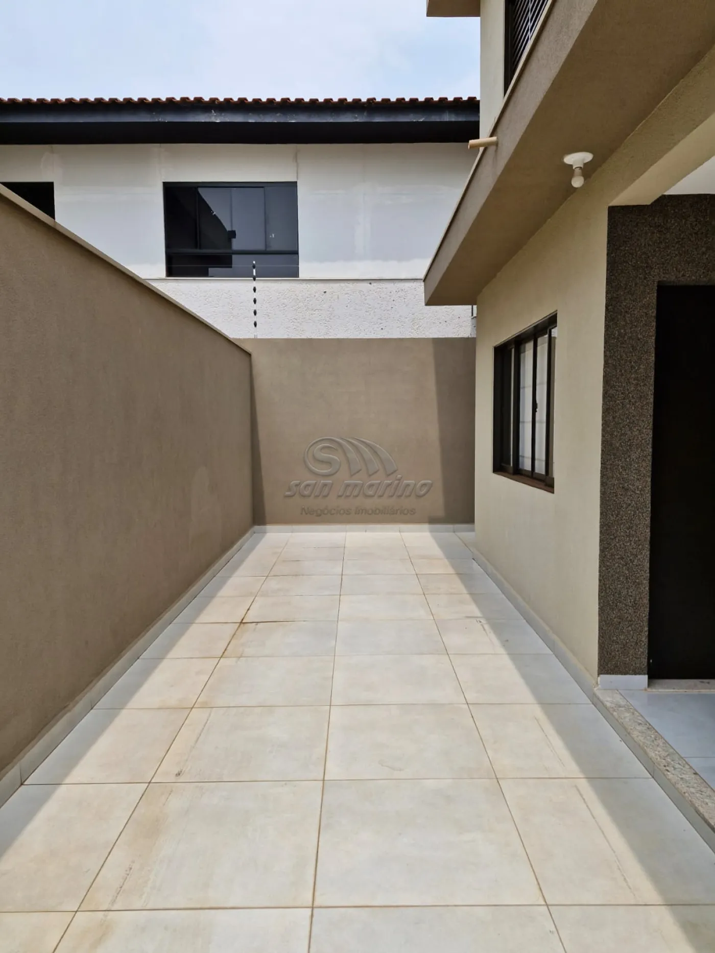 Casas / Condom&iacute;nio em Jaboticabal - foto 1