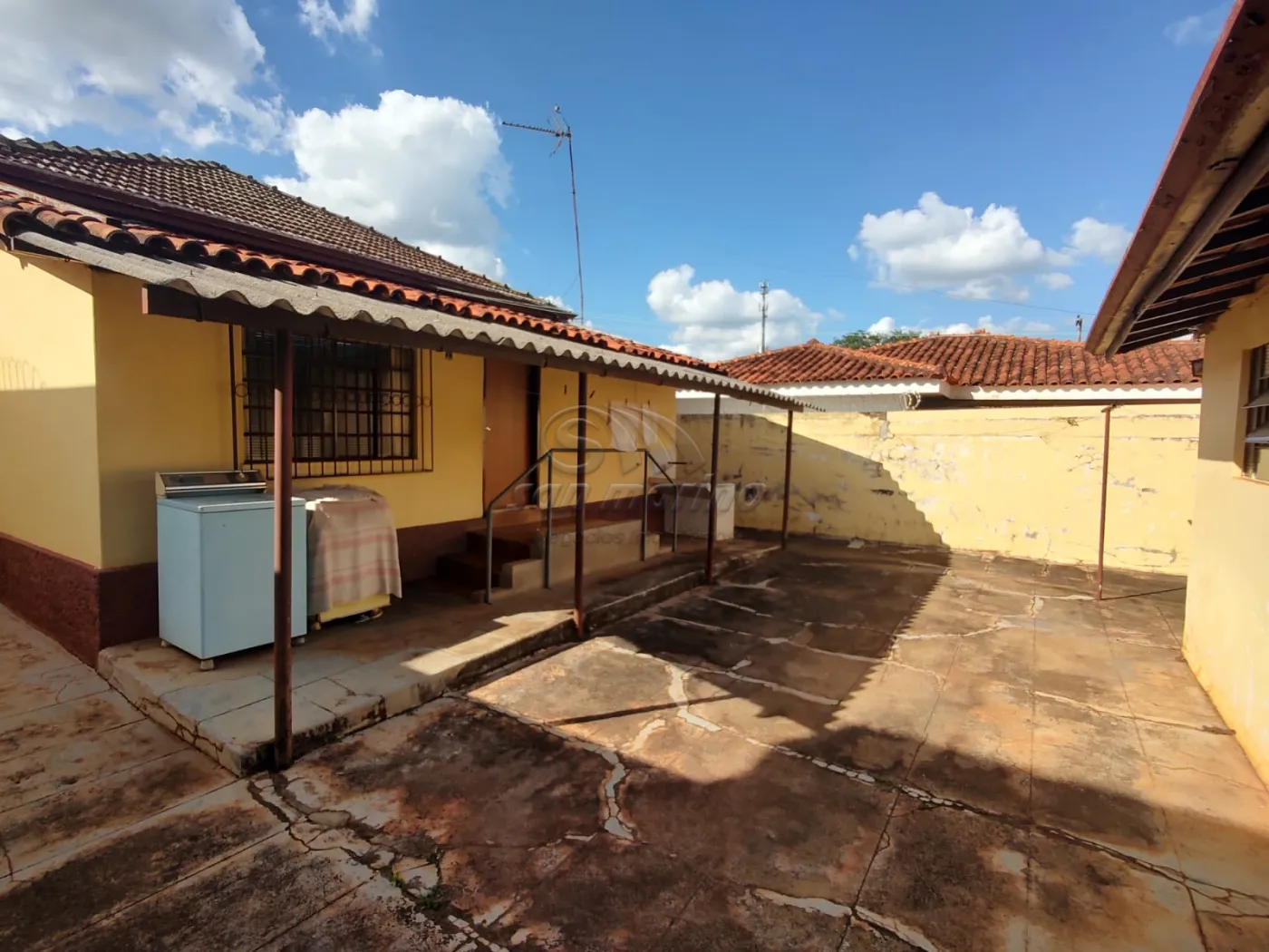 Casas / Padrão em Jaboticabal - foto 1