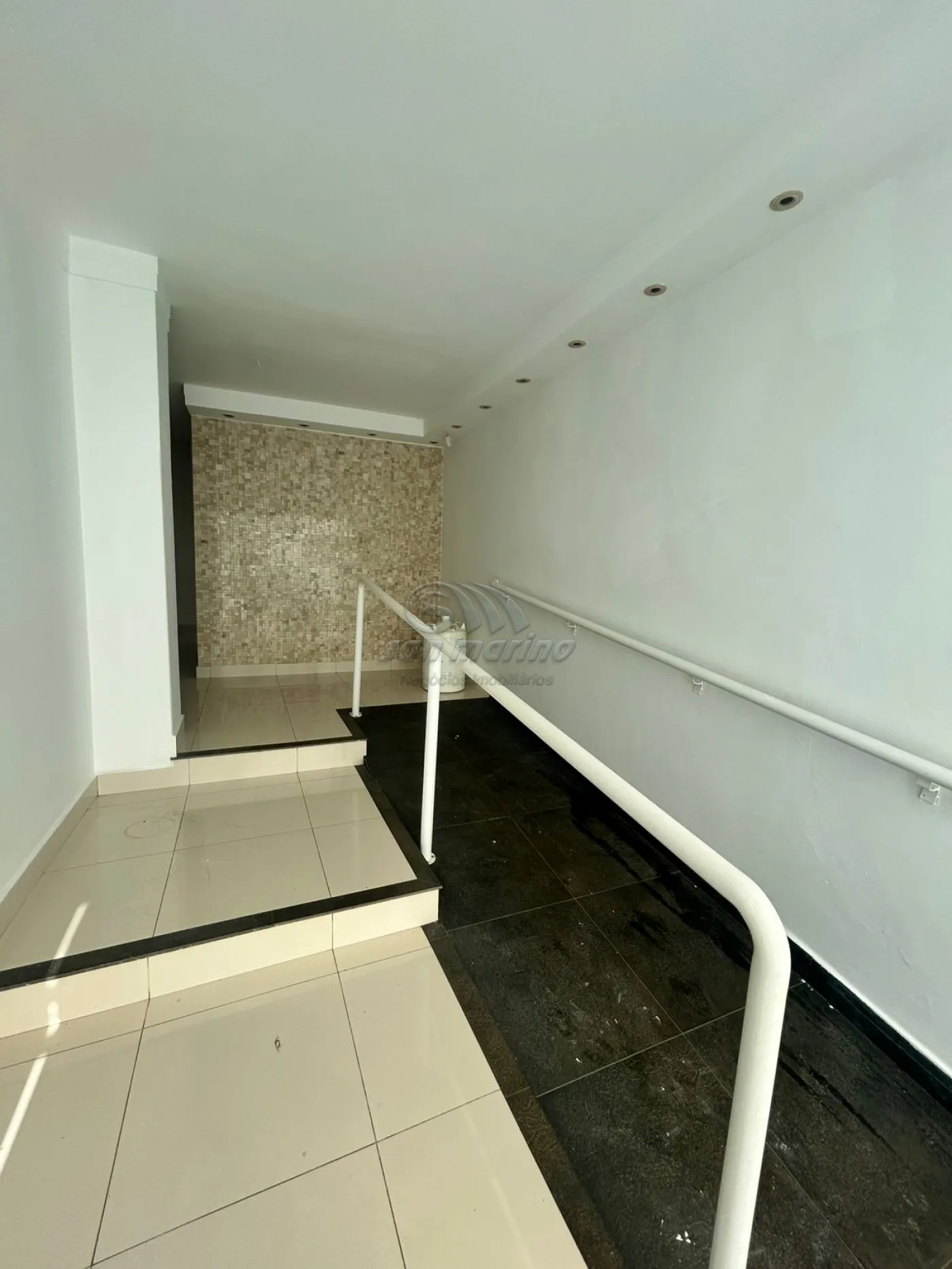 Casas / Comercial em Jaboticabal - foto 2