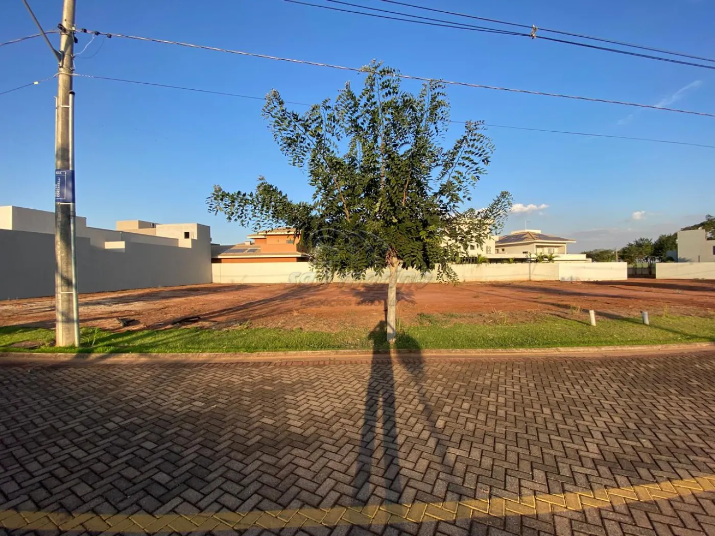 Terrenos / Condomínio em Jaboticabal - foto 0