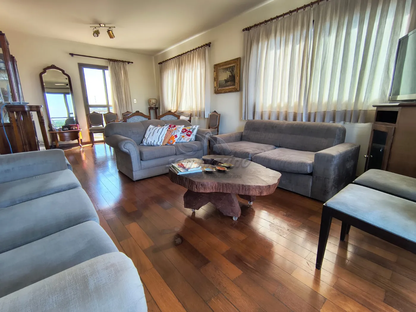 Apartamentos / Padrão em Jaboticabal - foto 1