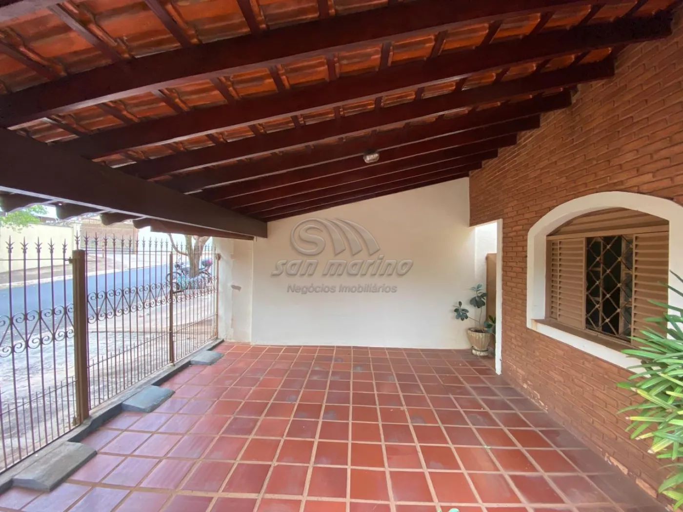 Casas / Padr&atilde;o em Jaboticabal - foto 1