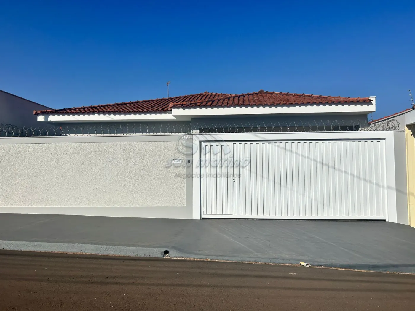 Casas / Padrão em Jaboticabal - foto 0