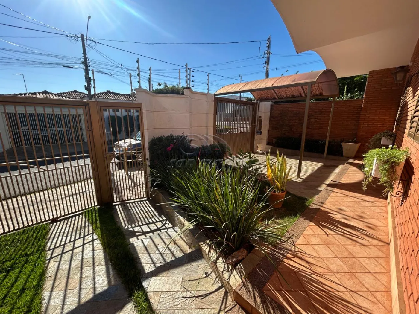 Casas / Padr&atilde;o em Jaboticabal - foto 1