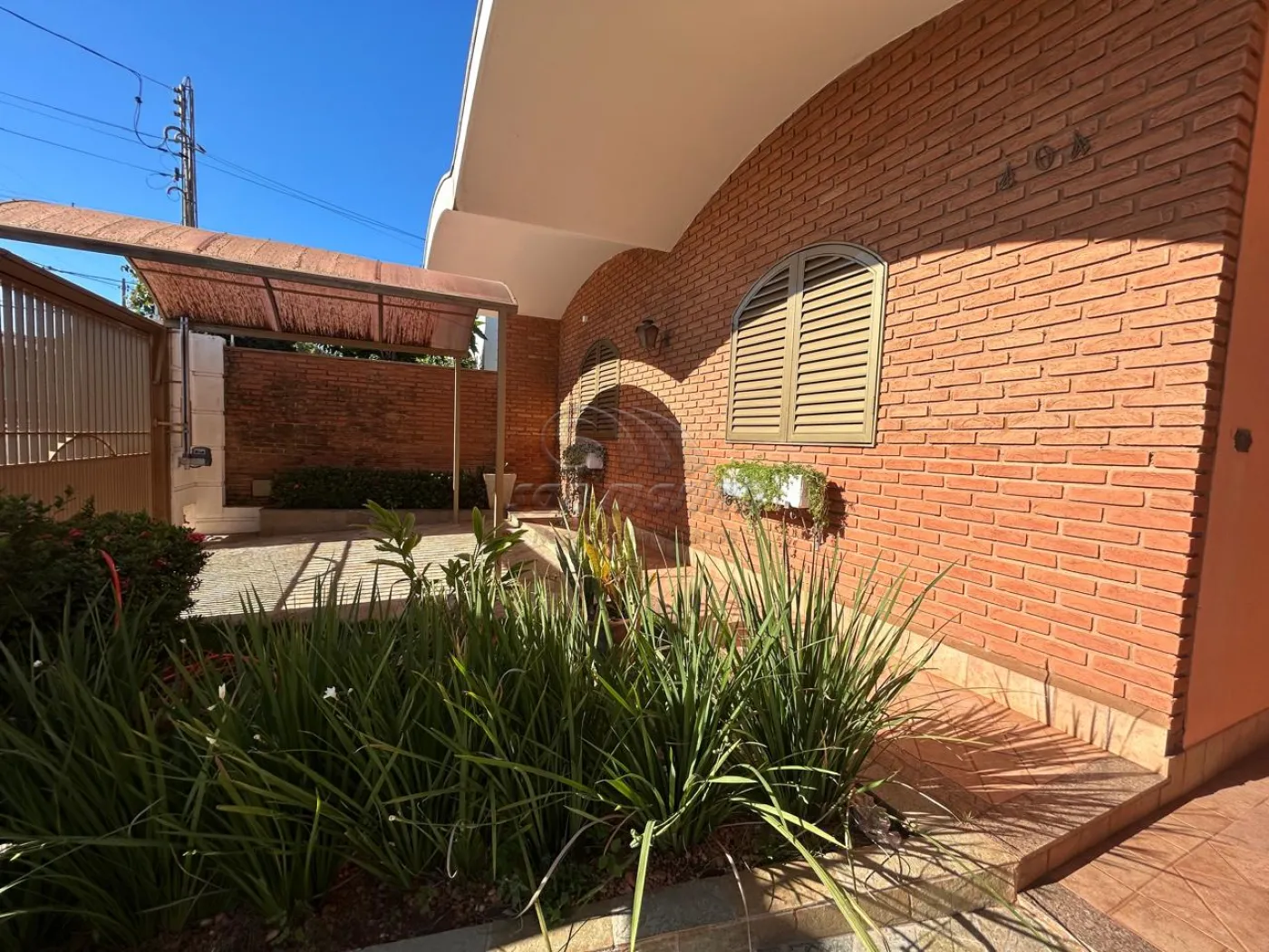 Casas / Padr&atilde;o em Jaboticabal - foto 2