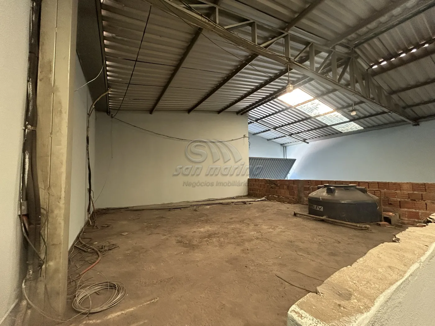 Comerciais / Galp&atilde;o em Jaboticabal - foto 6