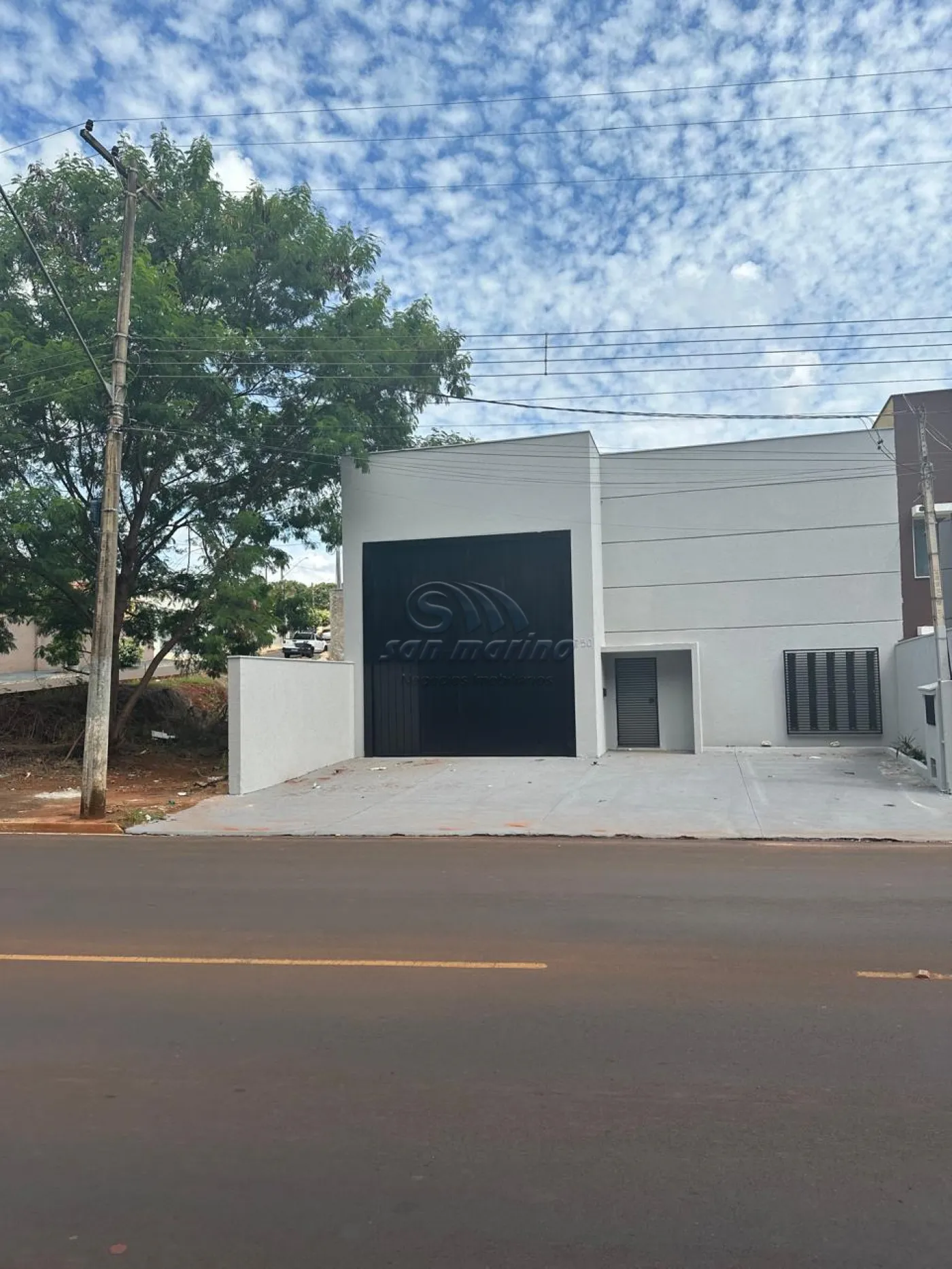 Comerciais / Galp&atilde;o em Jaboticabal - foto 0