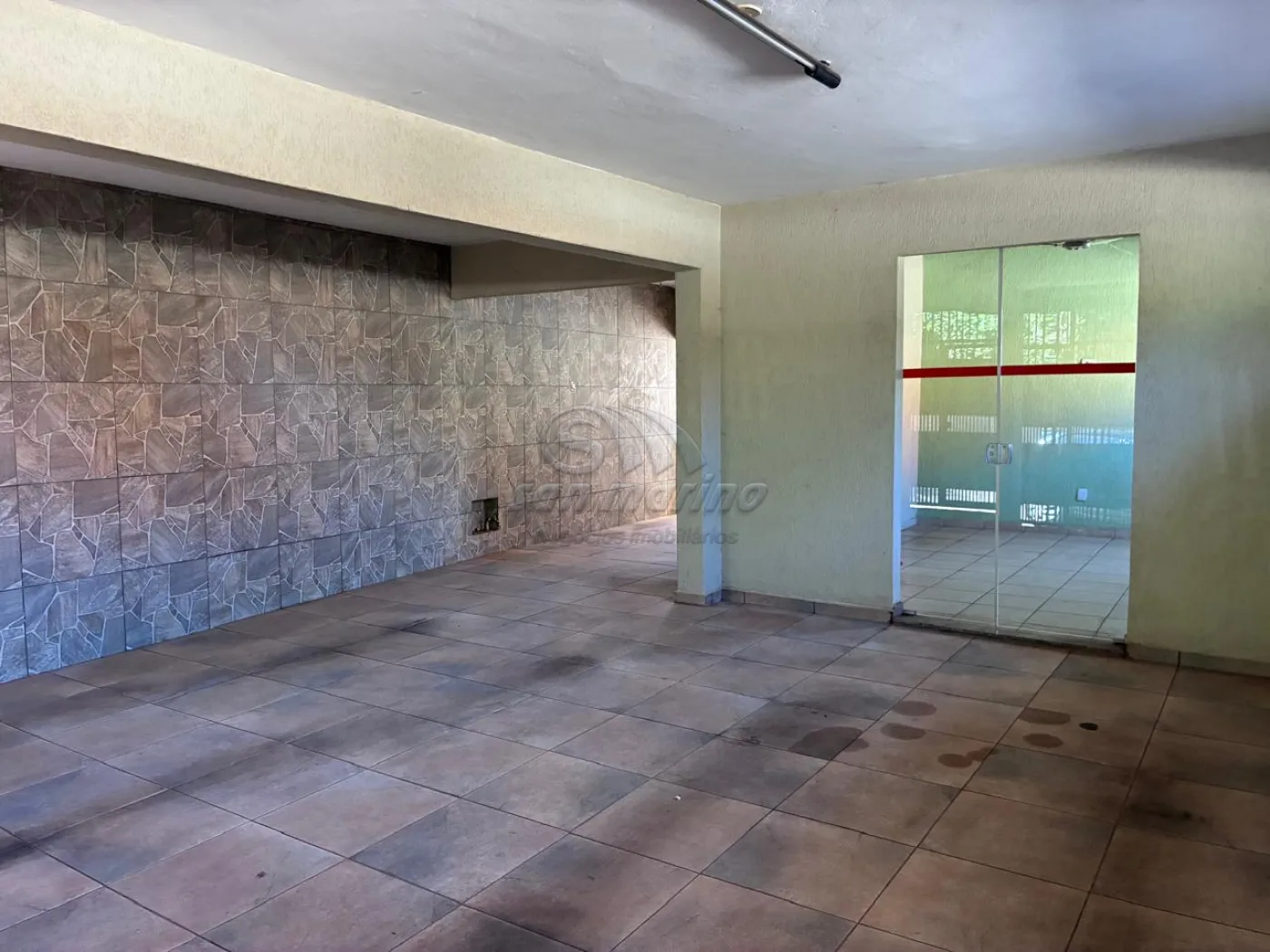 Casas / Comercial em Jaboticabal - foto 1