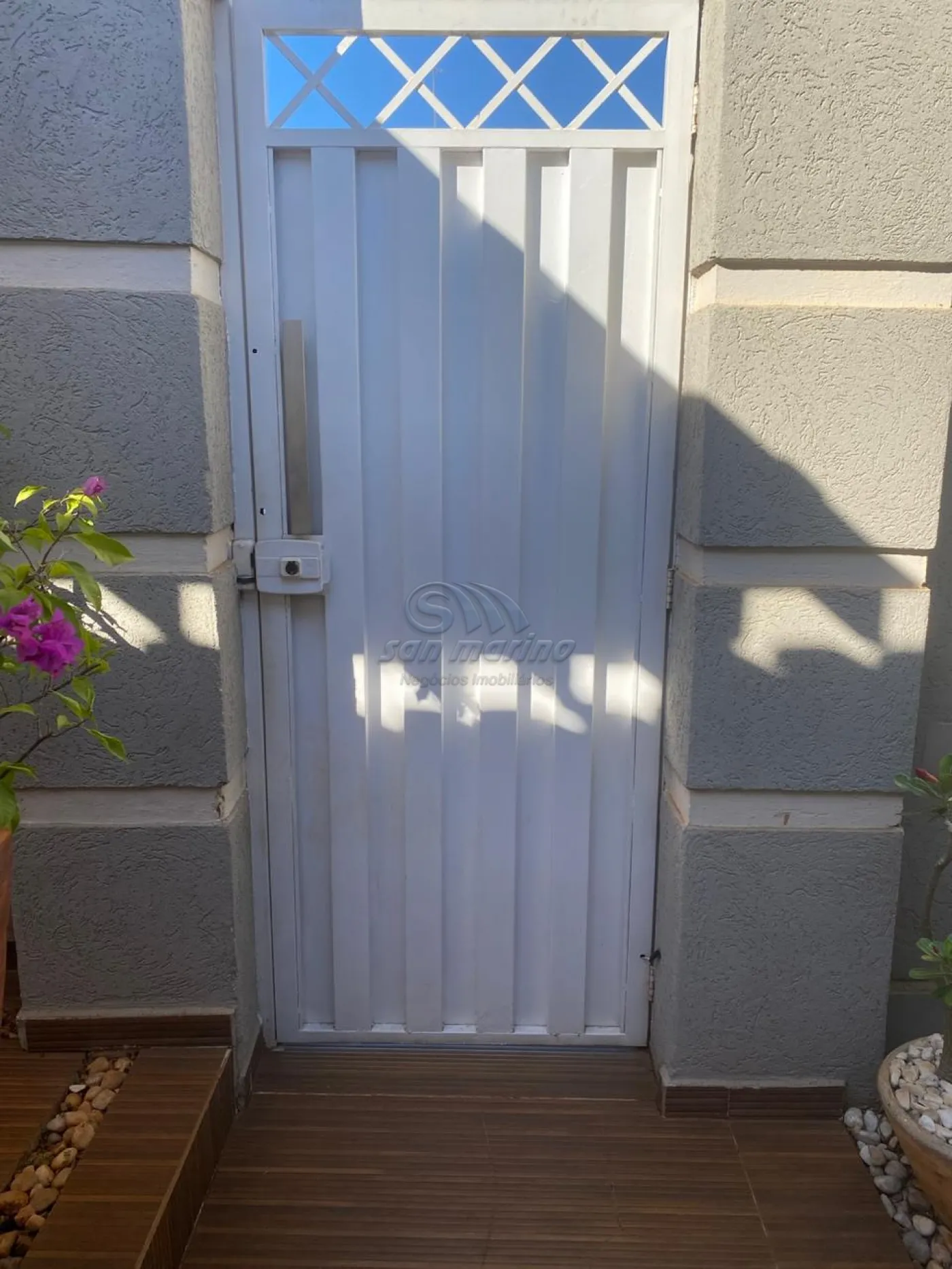 Casas / Padr&atilde;o em Jaboticabal - foto 0