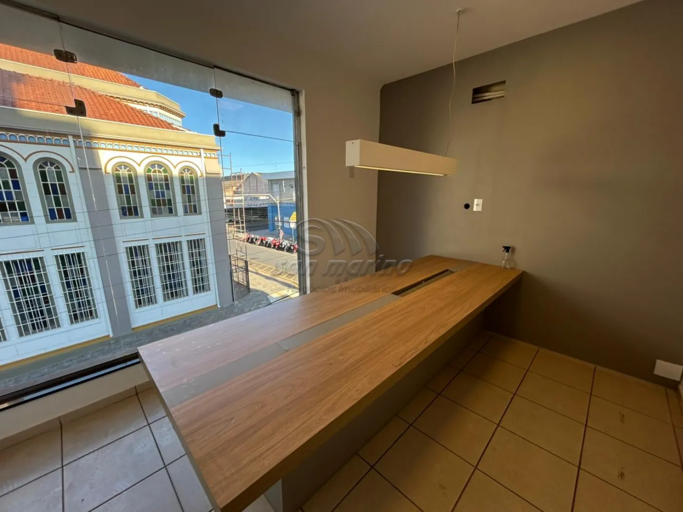 Comerciais / Pr&eacute;dio em Jaboticabal - foto 6