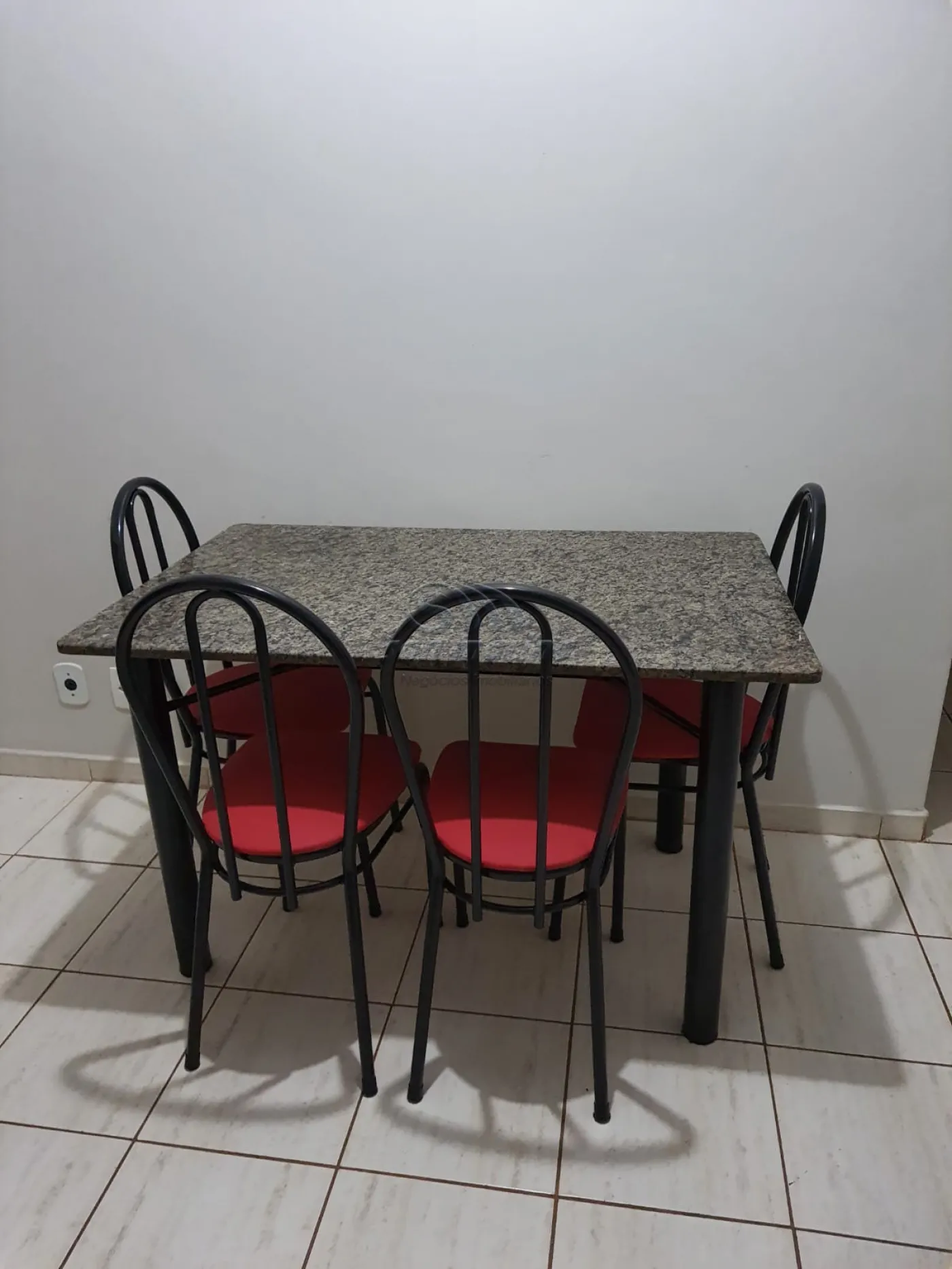 Apartamentos / Padr&atilde;o em Jaboticabal - foto 4