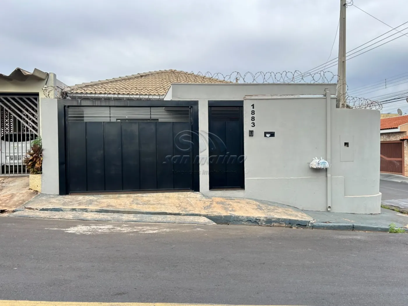 Casas / Padr&atilde;o em Jaboticabal - foto 0