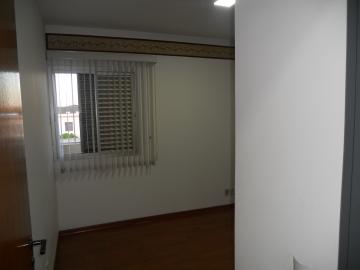 Apartamentos / Padr&atilde;o em Jaboticabal - foto 5