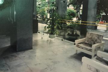 Apartamentos / Padr&atilde;o em Guaruj&aacute; - foto 1