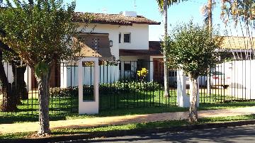 Casas / Padr&atilde;o em Jaboticabal - foto 1