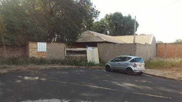 Alugar Casas / Padr&atilde;o em Jaboticabal. apenas R$ 400.000,00