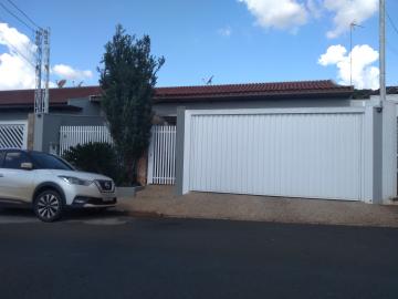 Alugar Casas / Padrão em Jaboticabal. apenas R$ 1.155.000,00