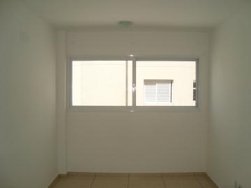 Alugar Apartamentos / Padr&atilde;o em Jaboticabal. apenas R$ 190.000,00