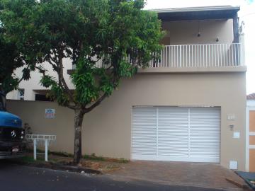 Alugar Casas / Sobrado em Jaboticabal. apenas R$ 2.200,00