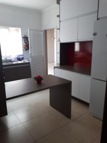 Casas / Padr&atilde;o em Brodowski - foto 2