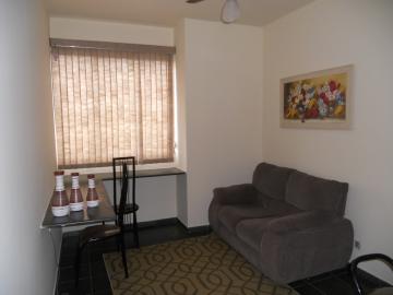 Alugar Apartamentos / Padr&atilde;o em Jaboticabal. apenas R$ 900,00
