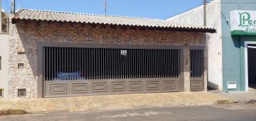 Alugar Casas / Padrão em Jaboticabal. apenas R$ 750.000,00
