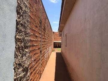 Casas / Padr&atilde;o em Jaboticabal - foto 1