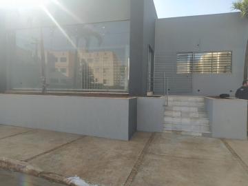 Alugar Comerciais / Galp&atilde;o em Jaboticabal. apenas R$ 3.000,00