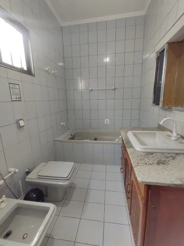 Casas / Padr&atilde;o em Jaboticabal - foto 18